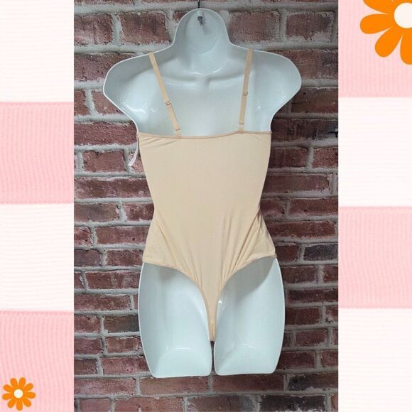 Auden Beige Sleeveless Cami Bodysuit – Women’s Medium Adjustable Stretch NEW - Picture 5 of 5